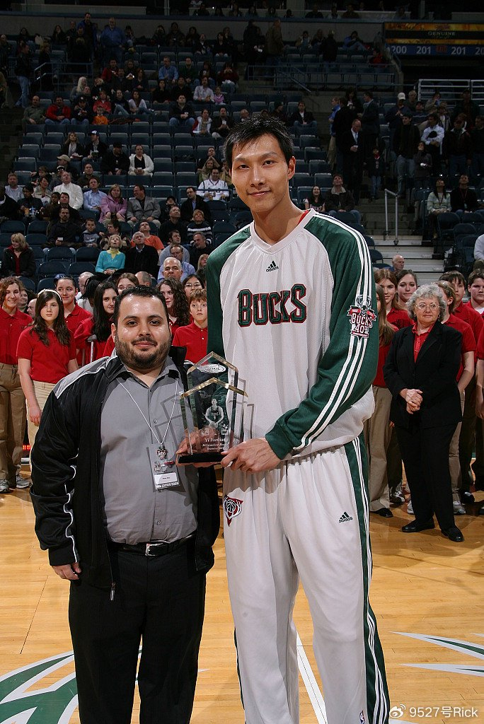 关于多特蒙德内部会议纪要流出——今夜再遭质疑，CBA季后赛使命明确，球探报告显示潜力的信息-kaiyun