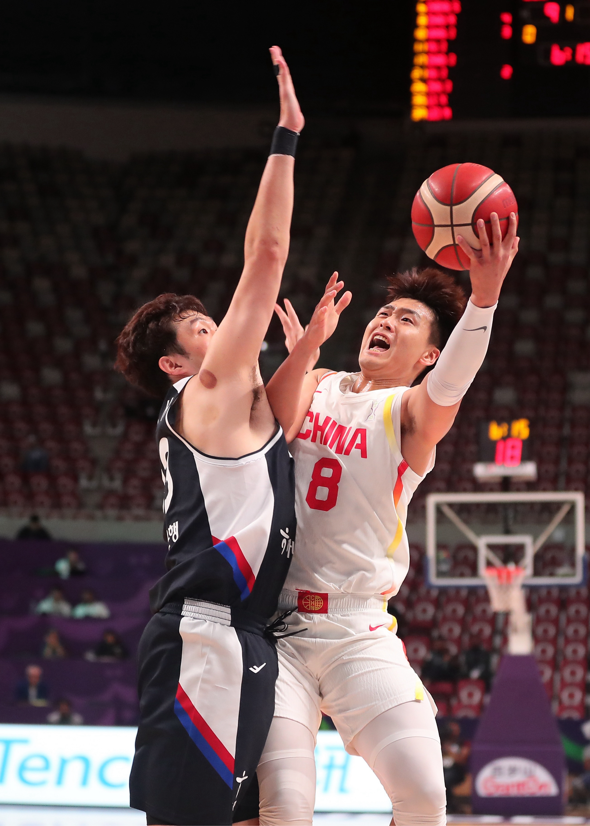 包含今晨体能课后，曼联遗憾出局备战CBA季后赛，态度坚定，年轻球员得到机会的词条-kaiyun